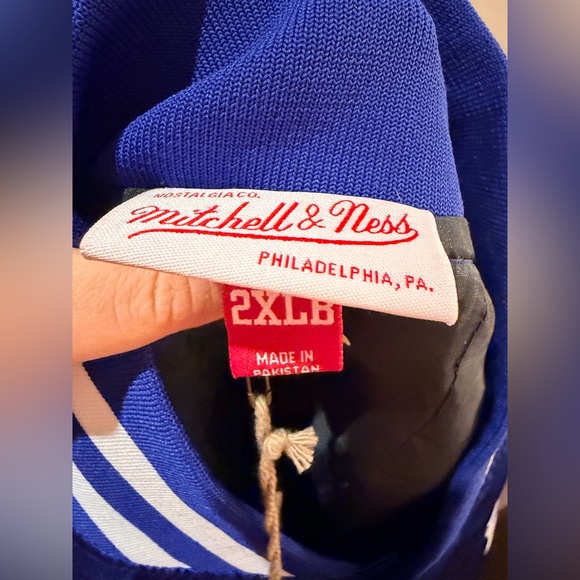 TORONTO MAPLE LEAFS NHL Mitchell & Ness. Satin Varsity Jacket Size 2XL Mens NEW - Picture 4 of 16